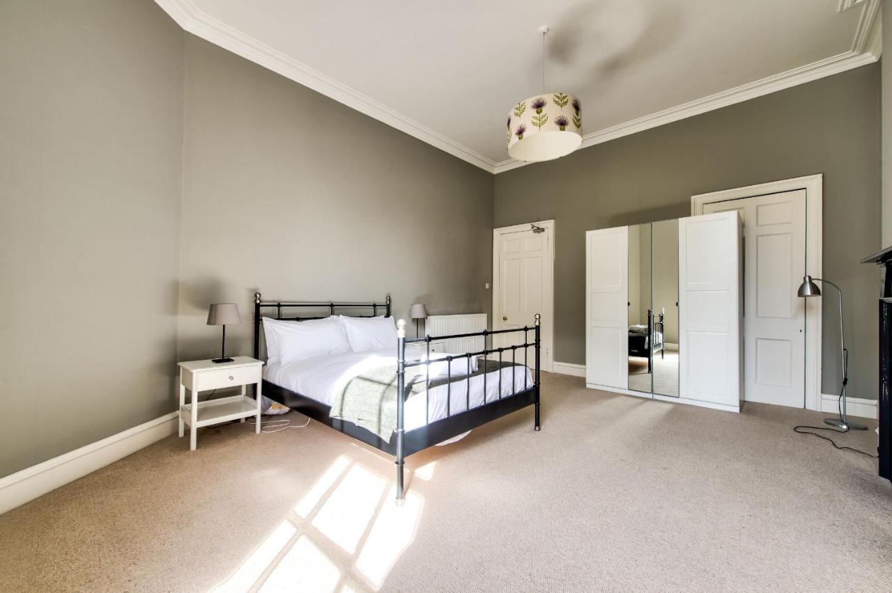 Joivy Bright & Spacious Apt In Stockbridge Edimburgo Exterior foto