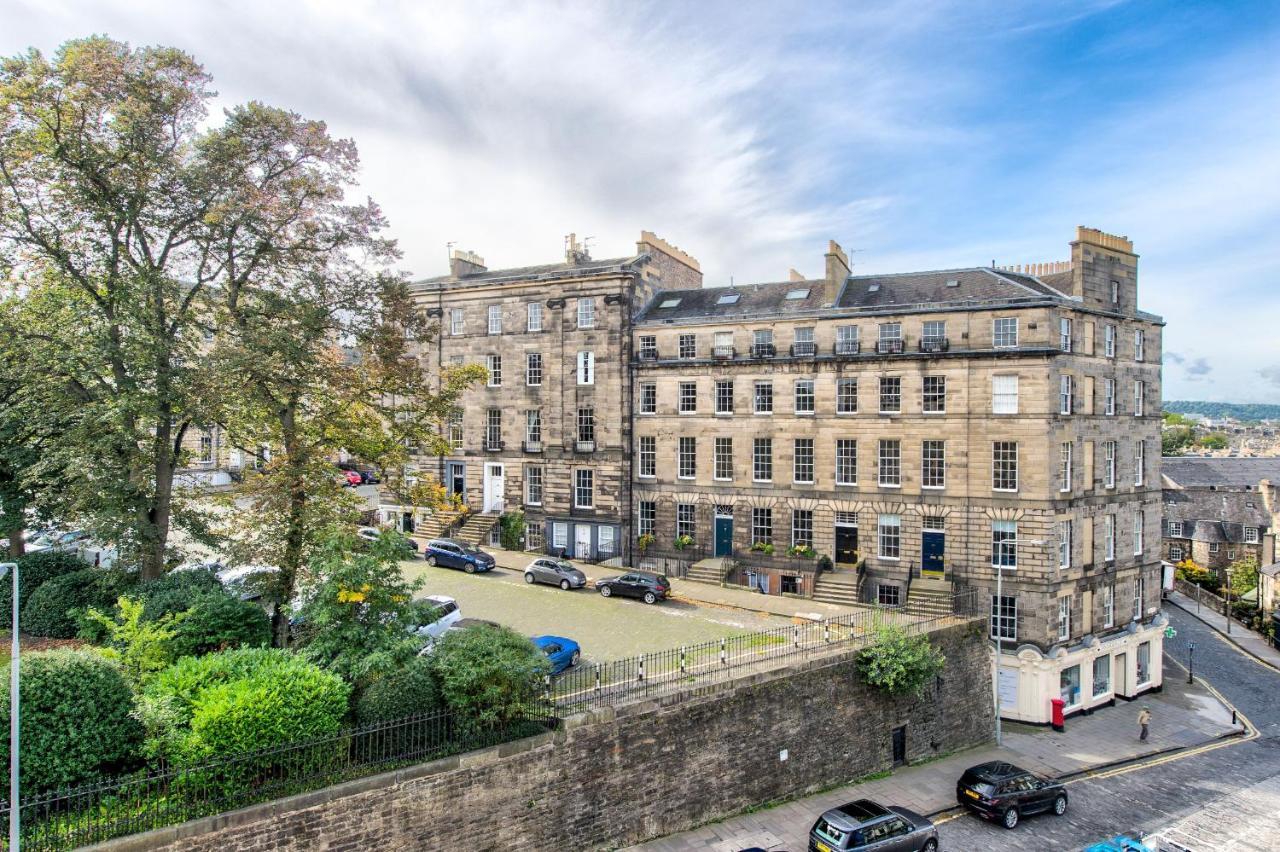 Joivy Bright & Spacious Apt In Stockbridge Edimburgo Exterior foto
